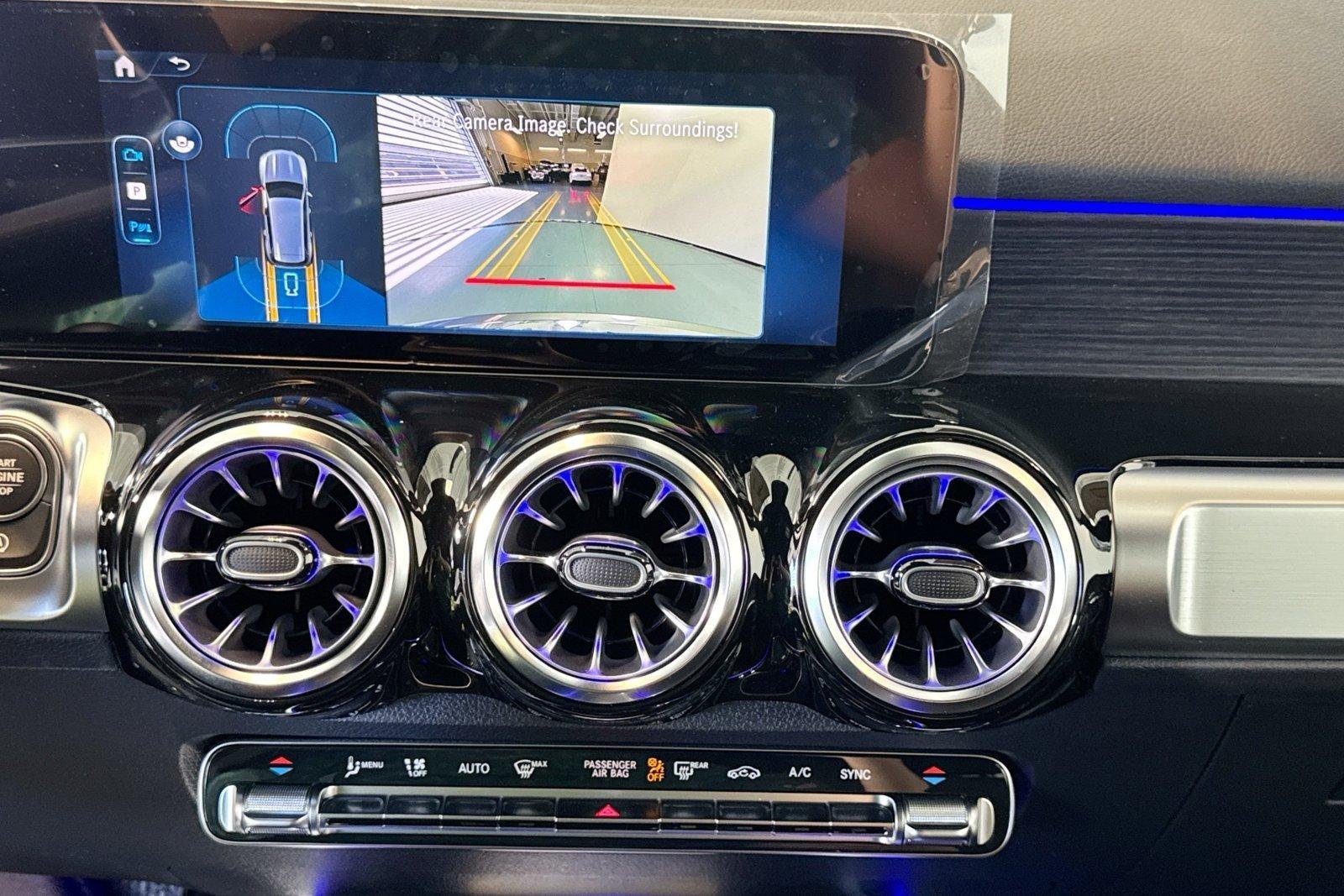 New 2026 Mountain Grey Metallic Mercedes-Benz GLB 250 image 13
