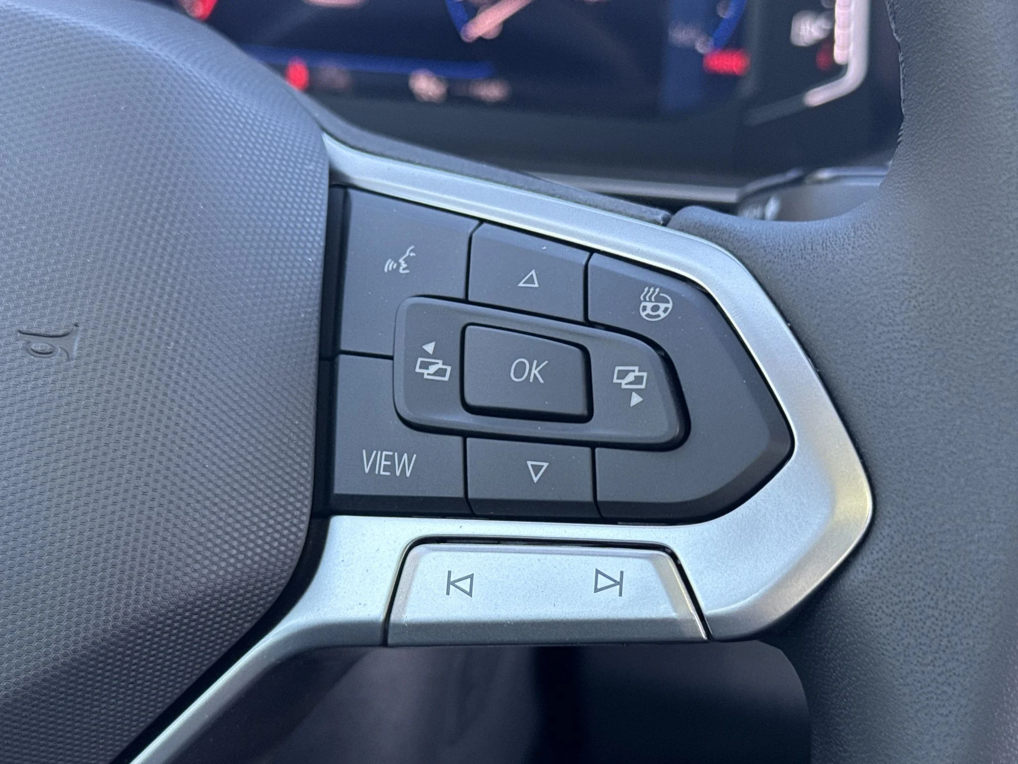 New 2026 Opal White Pearl Volkswagen SEL image 21