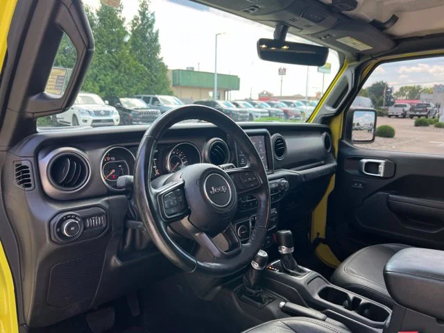 Used 2022  Jeep Unlimited High Tide image 10