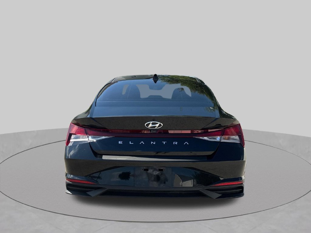 Used 2023 Phantom Black Hyundai SEL image 34