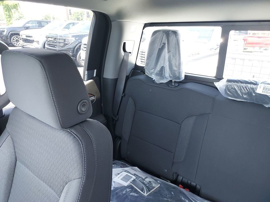 2026 GMC Sierra 1500 SLE - Photo 12