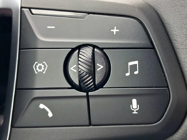 2024 BMW X1 28i - Photo 17