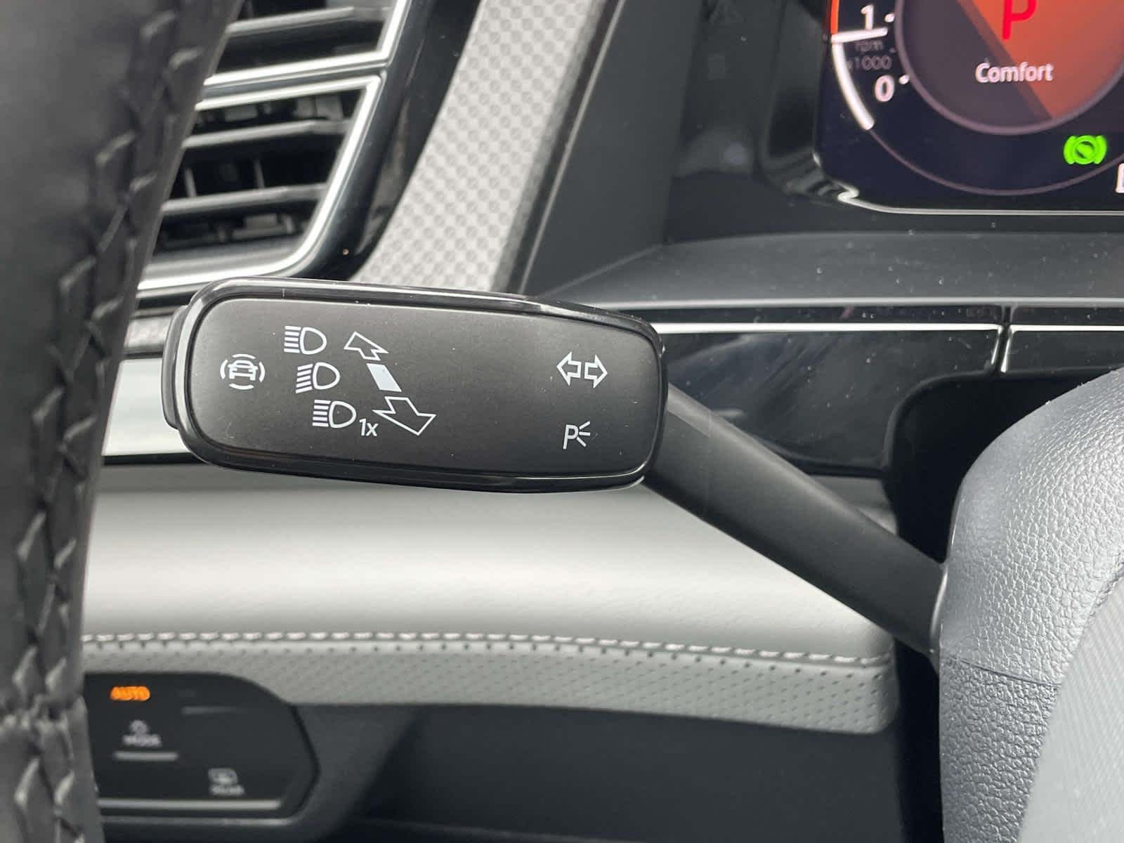 New 2026 Pure Gray Volkswagen 2.0T Peak Edition image 39
