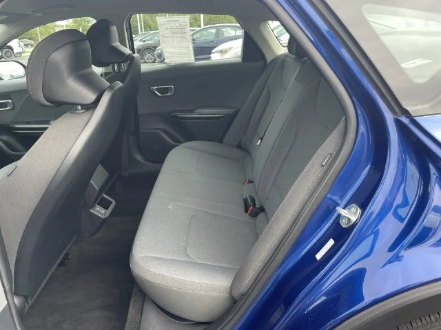 Used 2025 Blue Kia LXS image 28