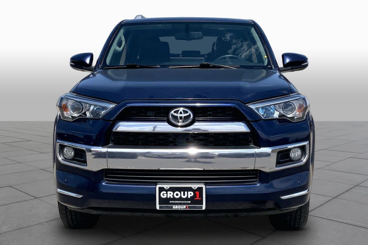 Used 2017 Nautical Blue Metallic Toyota Limited image 4