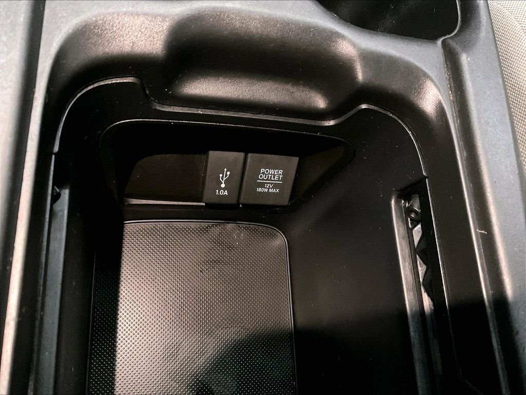 Used 2019 Silver Honda LX image 26
