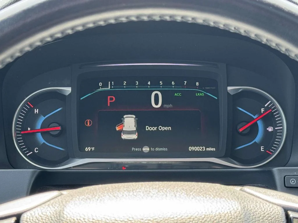 Used 2019  Honda Touring image 25