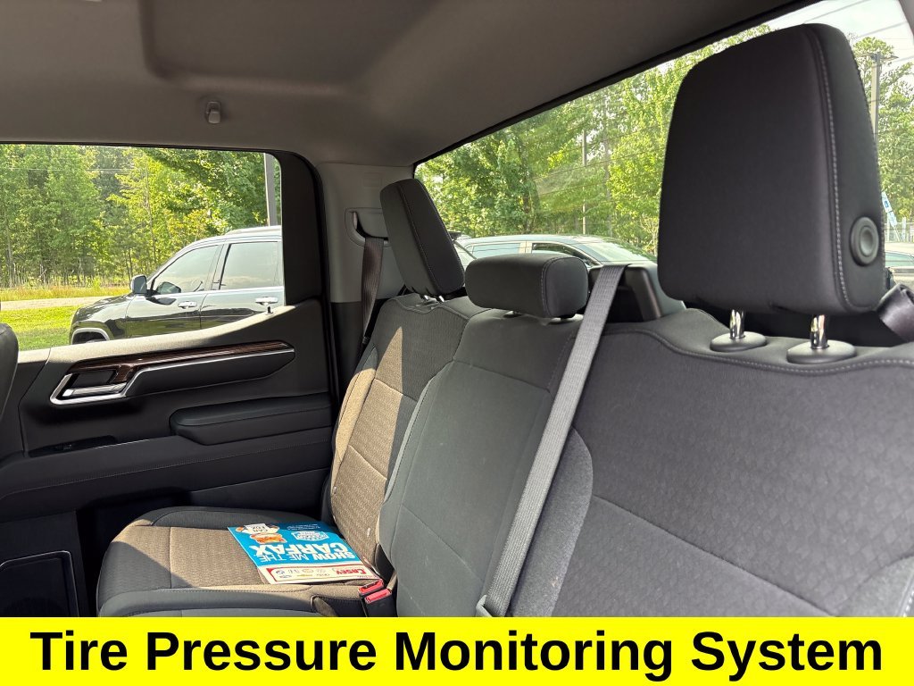Used 2026 Gray Chevrolet LT image 33