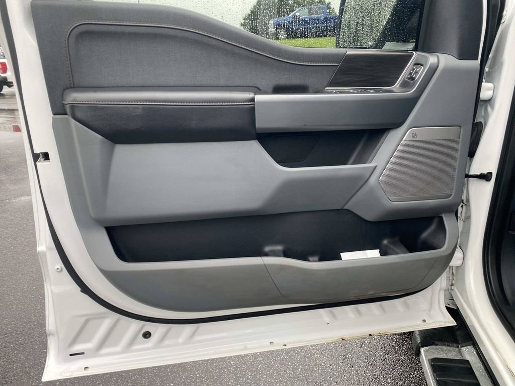 Certified Used 2024 Oxford White Ford Lariat image 17