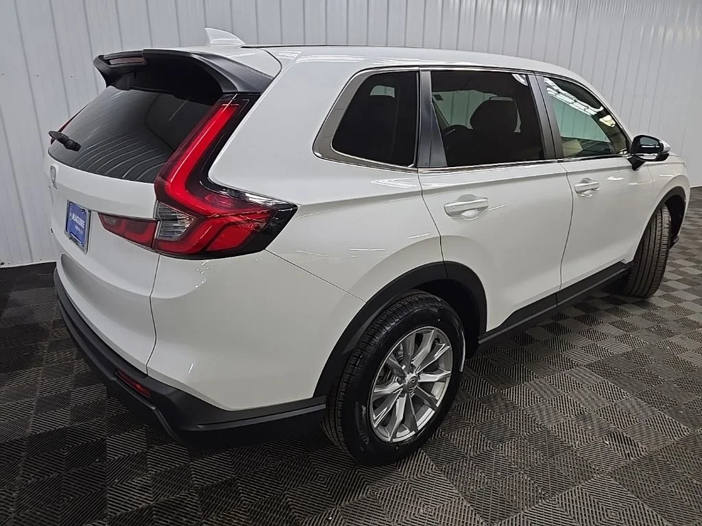 Used 2024  Honda EX image 12
