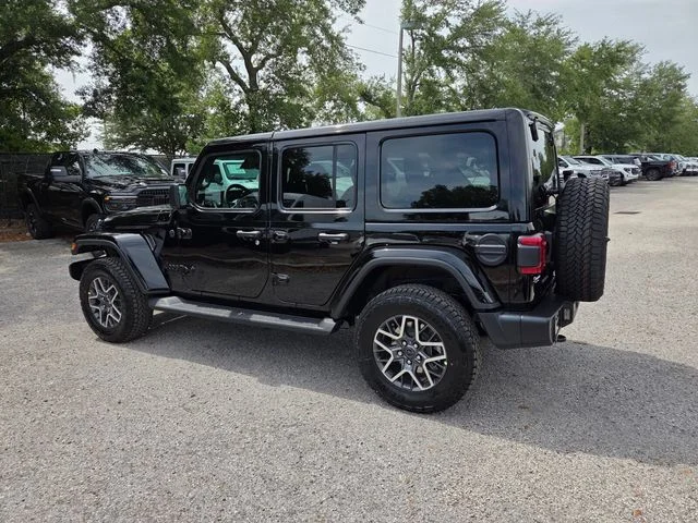 New 2026 Black Clear-Coat Exterior Paint Jeep Sahara image 11