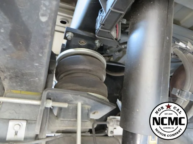 Used 2022 Gray Ford Platinum image 18