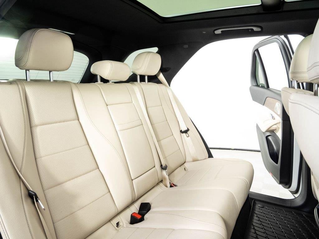Certified Used 2025 Polar White Mercedes-Benz GLE 450e image 22