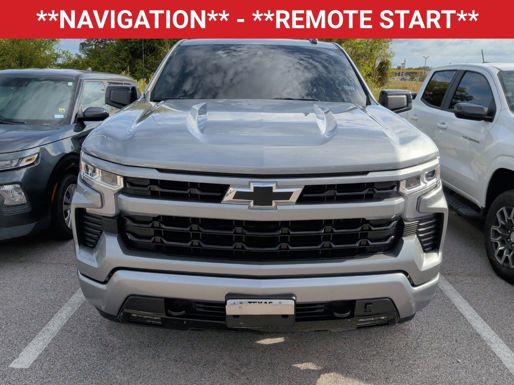 Used 2025 Sterling Gray Metallic Chevrolet RST image 2