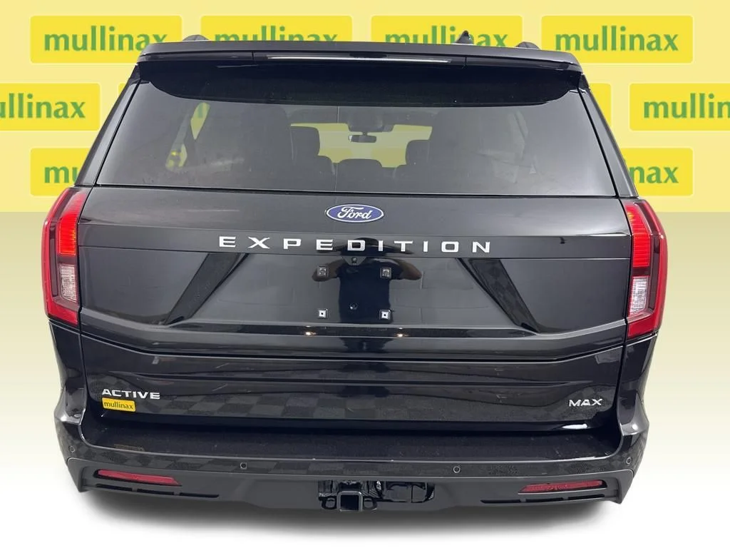 New 2026 Black Ford Active image 18