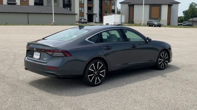 New 2026 Meteorite Gray Metallic Honda Touring image 9