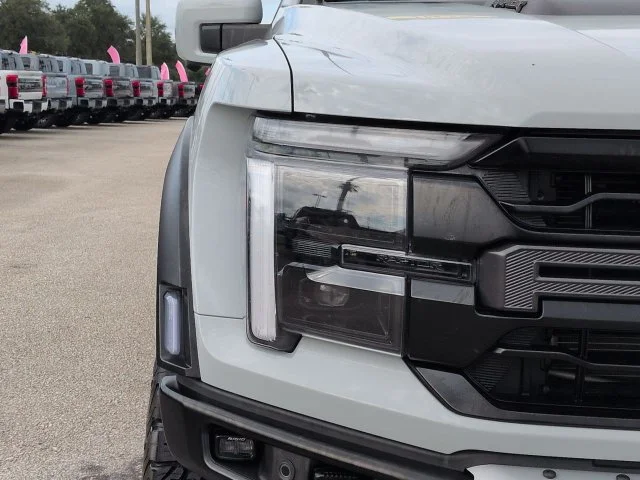 Used 2026 Avalanche Ford Raptor image 10