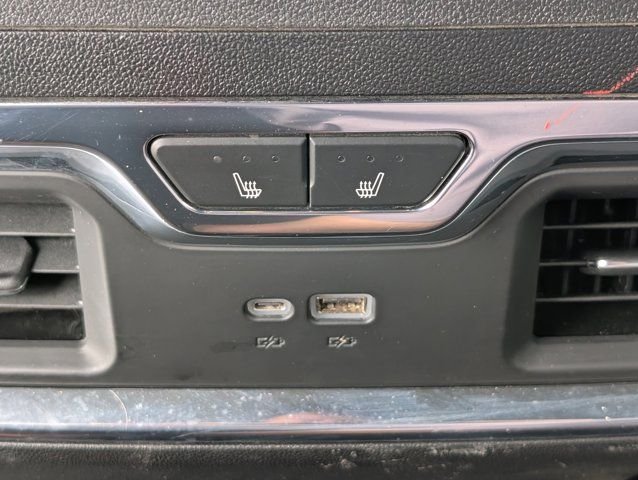 Used 2025 Black Chevrolet LTZ image 31