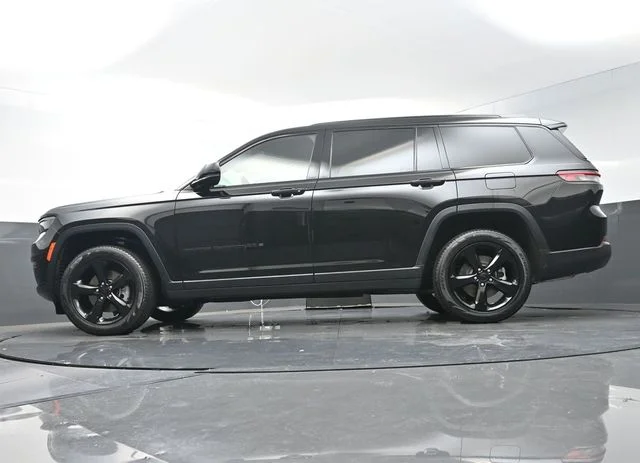 Used 2024 Black Jeep Limited image 36