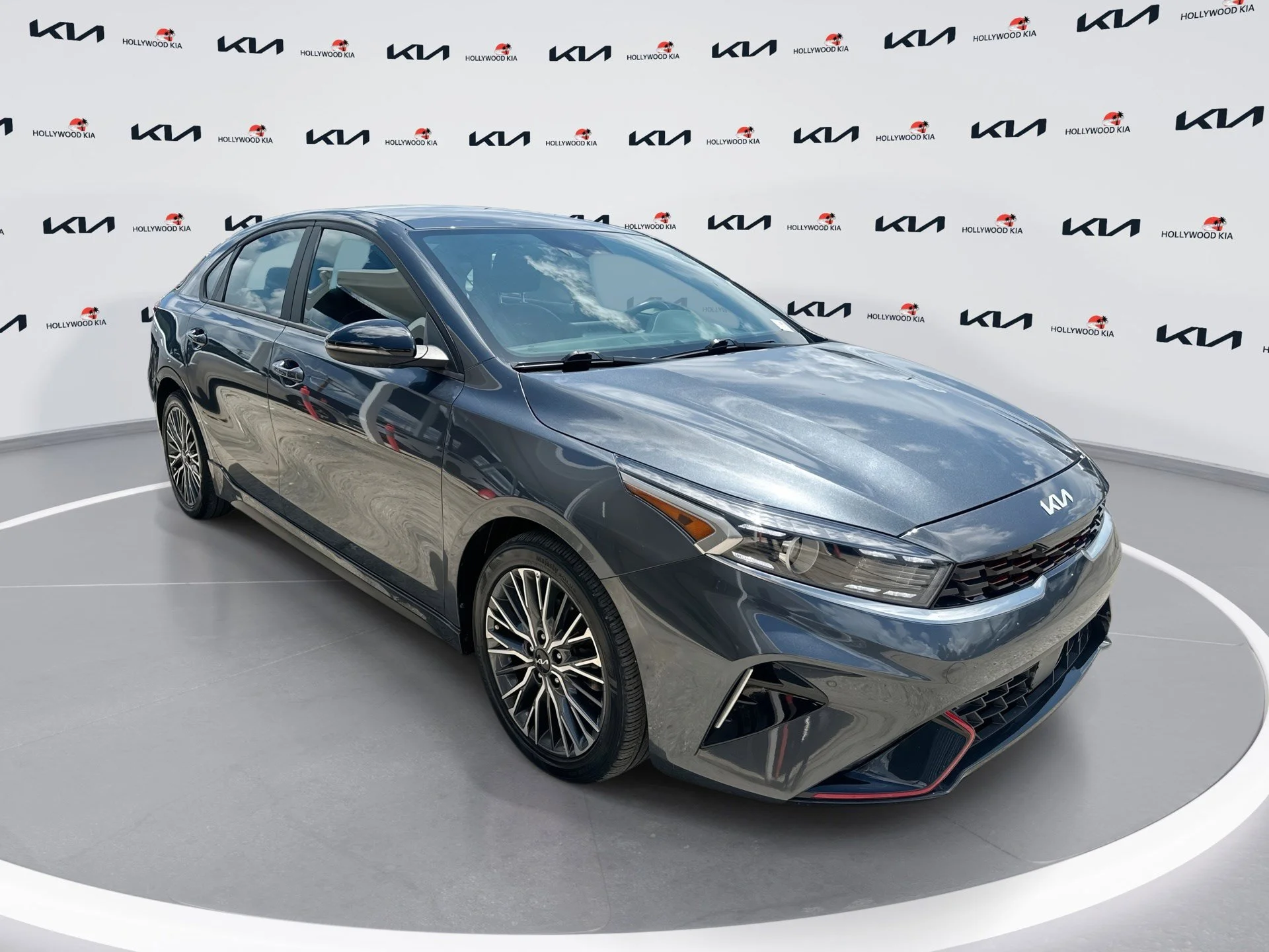 2024 Kia Forte GT-Line AT's photo