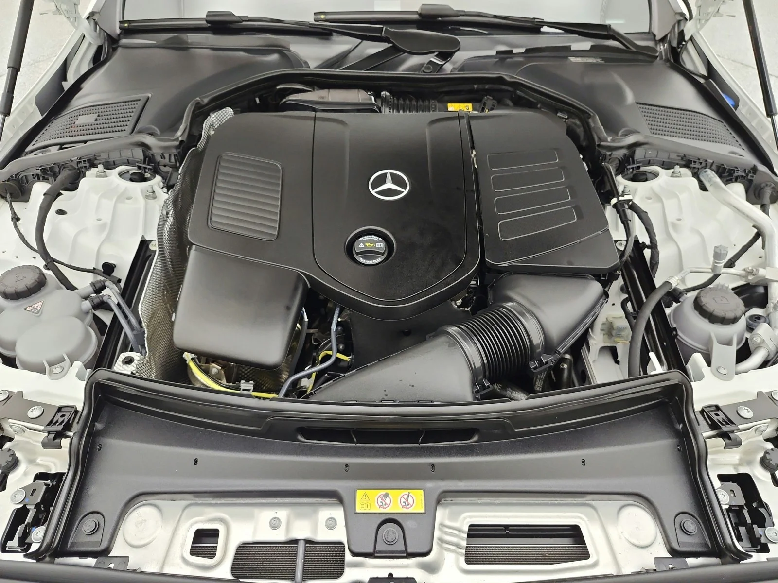 Certified Used 2024 Polar White Mercedes-Benz C 300 Sedan image 17