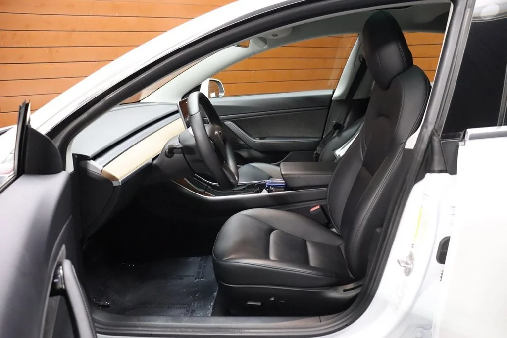Used 2020 Pearl White Multi-Coat Tesla Long Range image 26