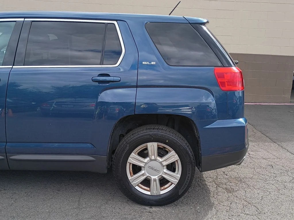 Used 2016 Blue GMC SLE-1 image 8