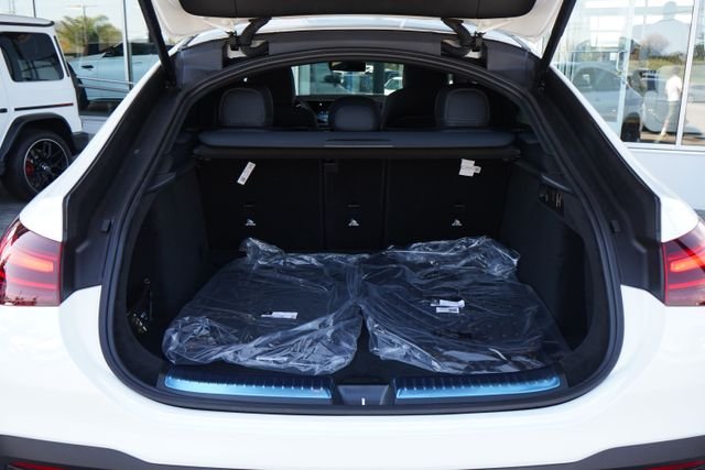 New 2026 MANUFAKTUR Moonlight White Metallic Mercedes-Benz AMG® GLE 53 4MATIC+ Coupe image 8