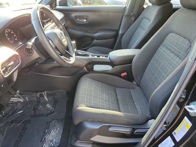 2025 Honda HR-V Sport - Photo 17