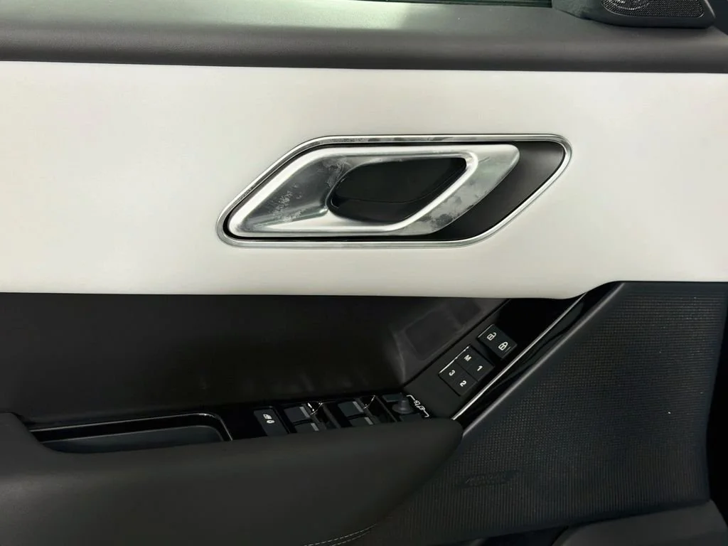 2026 Land Rover Range Rover Velar Belgravia Edition - Photo 18