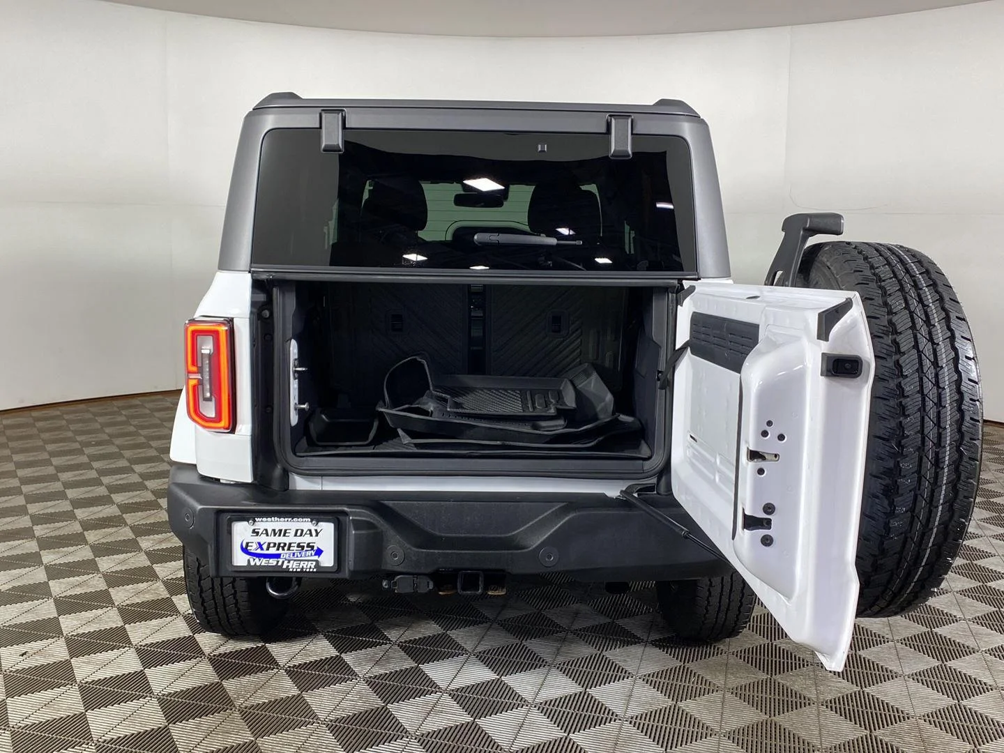 Used 2023 Oxford White Ford Outer Banks image 20