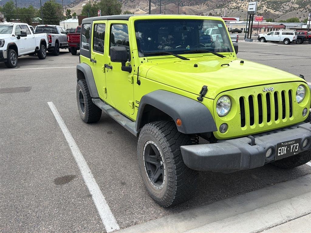 Used 2016 Hypergreen Clearcoat Jeep Sport image 2