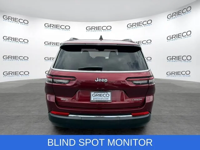 Used 2023 Red Jeep Laredo 4x2 image 6