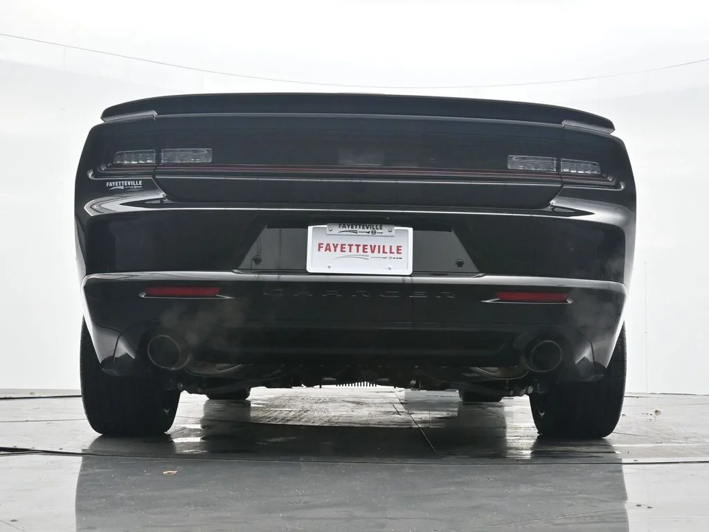 New 2026 Diamond Black Crystal Pearlcoat Dodge Scat Pack image 37