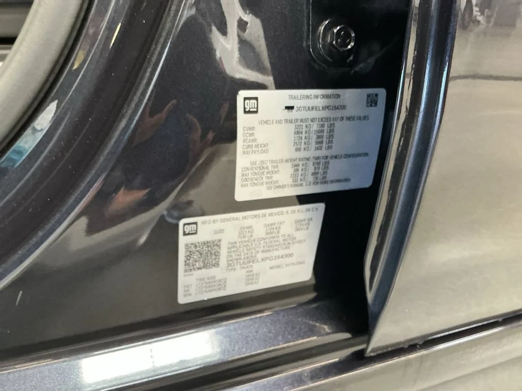 Used 2023 Titanium Rush Metallic GMC AT4X image 25