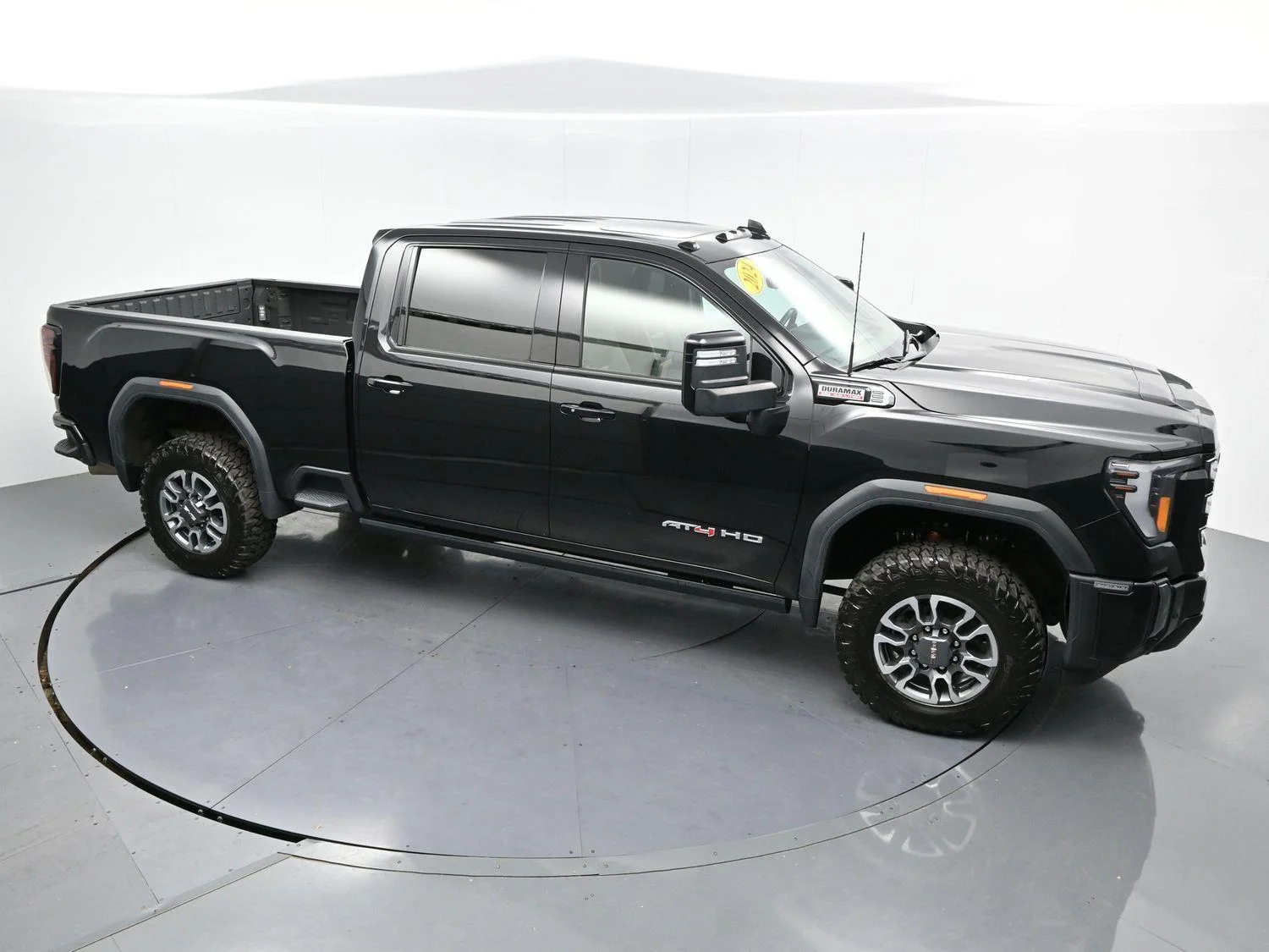 Used 2024 Onyx Black GMC AT4 image 40