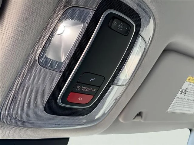 Used 2026 Orange Hyundai SEL Sport image 29