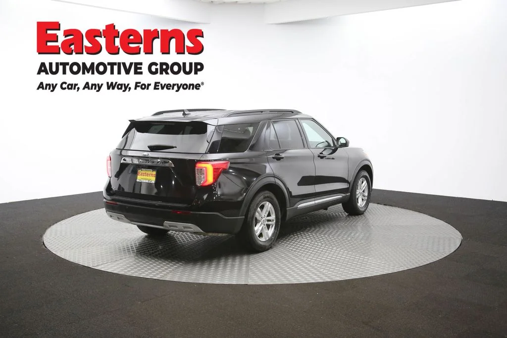 Used 2023 Black Ford XLT image 40