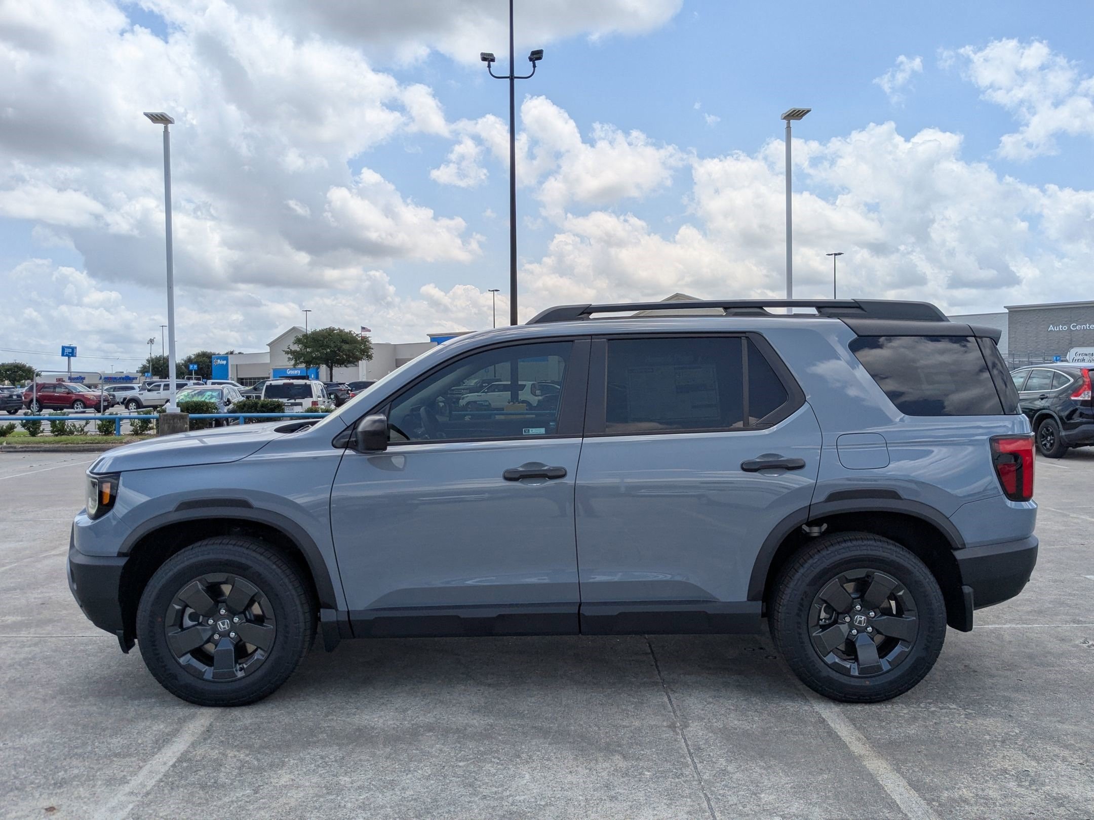 New 2026 Sonic Gray Pearl Honda RTL image 7