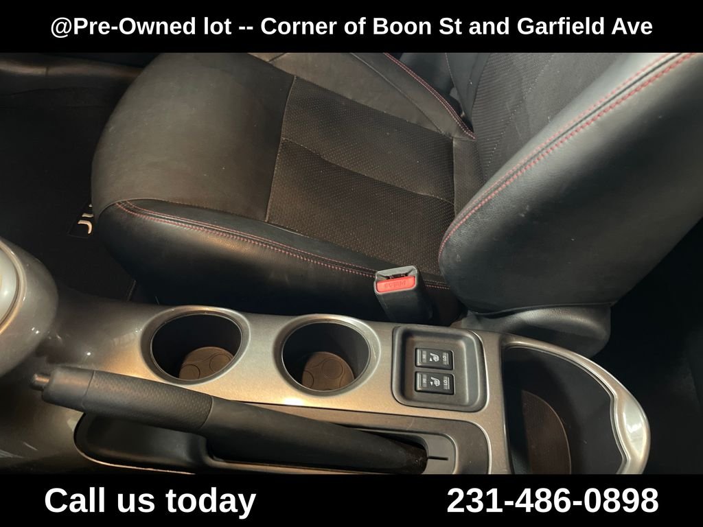 Used 2013 Black Nissan SL image 26