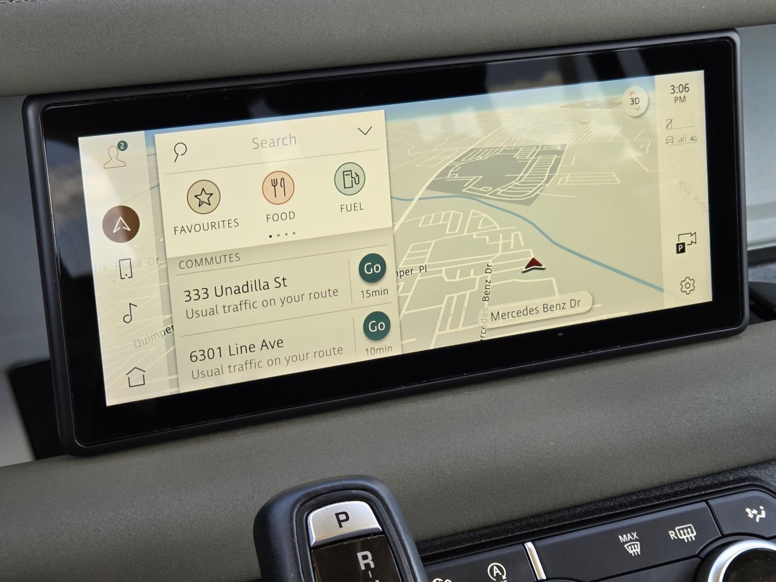 Used 2020 Pangea Green Metallic Land Rover SE image 26