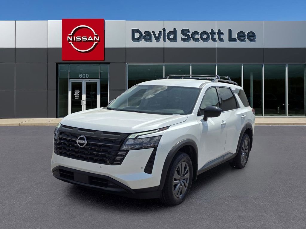 2026 Nissan Pathfinder SV 2WD's photo