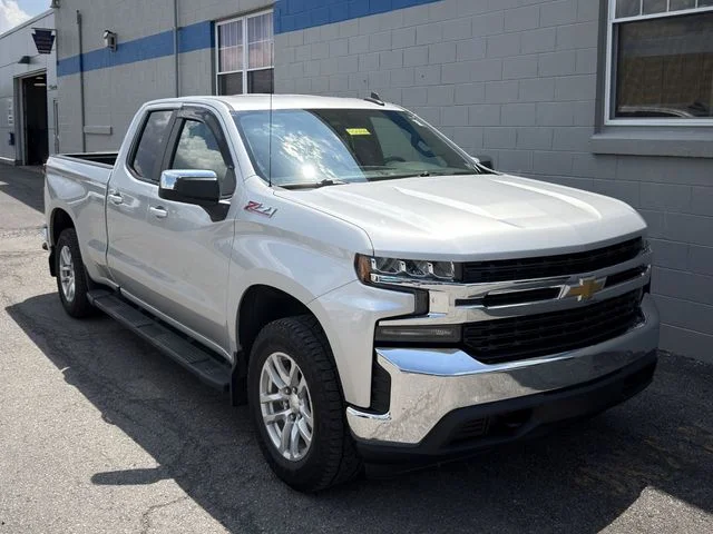 Used 2020 Silver Chevrolet LT image 3