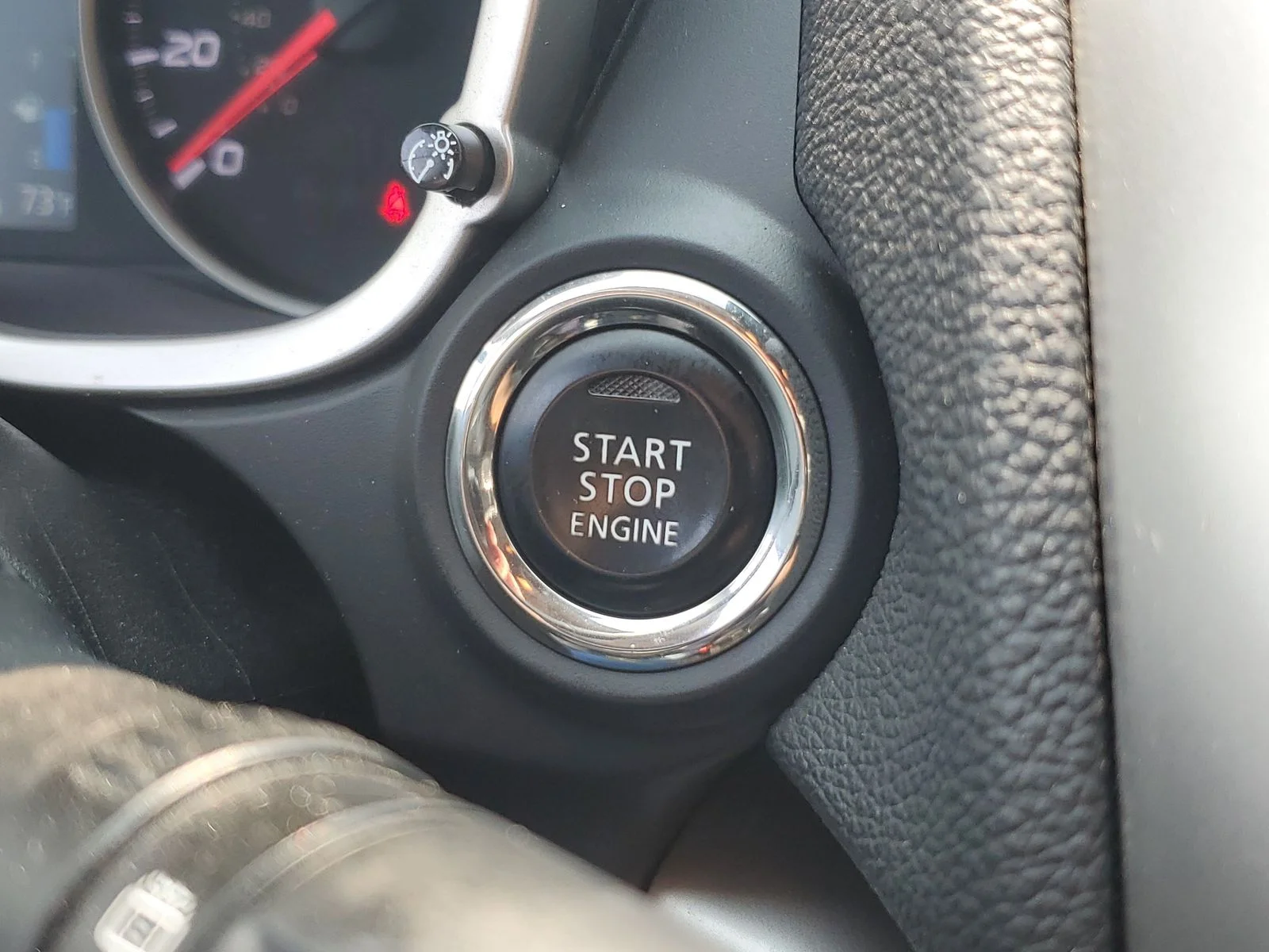 Used 2022 Blue Mitsubishi SE image 24