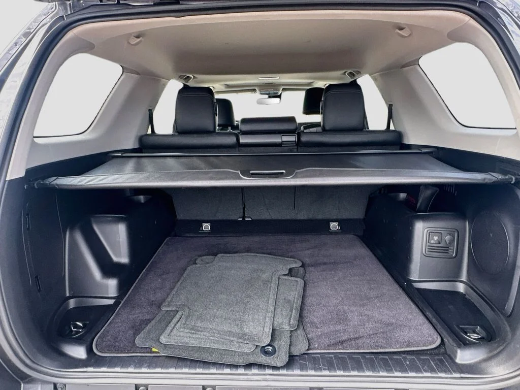 Used 2022 Gray Toyota Limited image 30