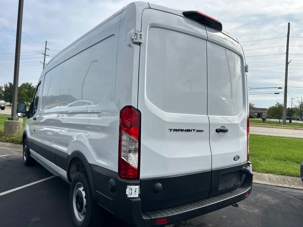 2026 Ford Transit Van Base - Photo 6