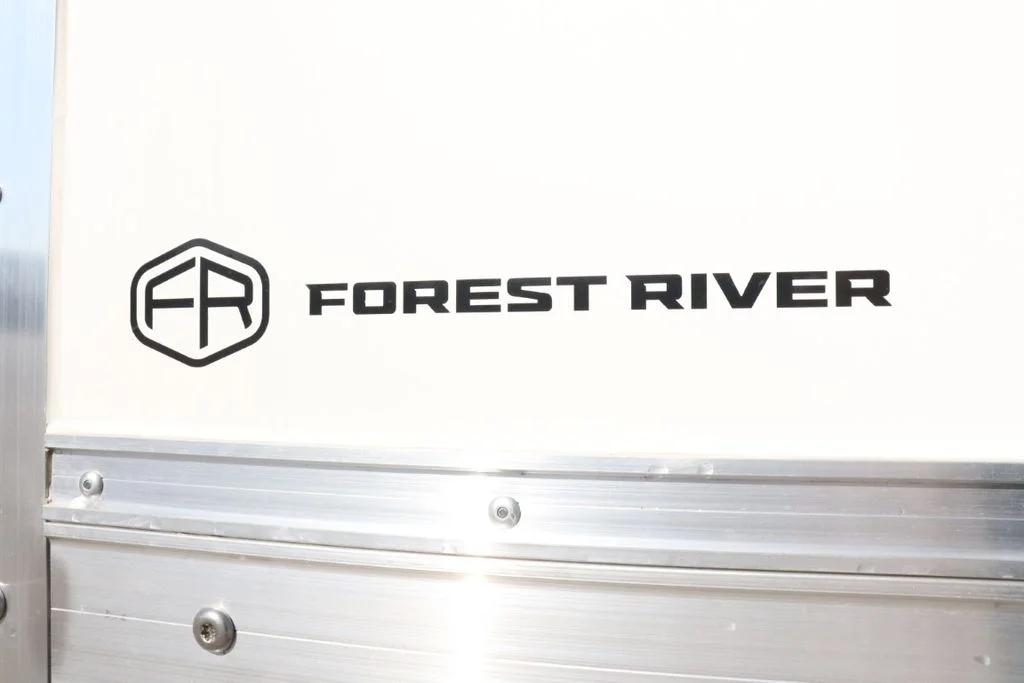 Used 2024 White Ford Base image 31