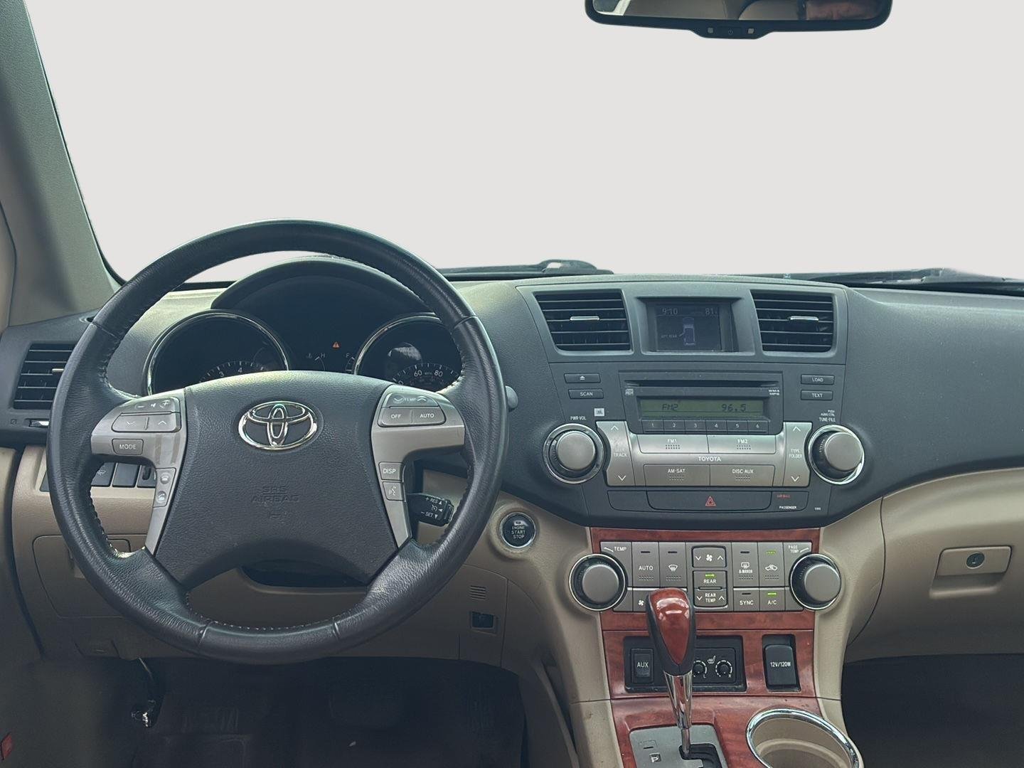 Used 2008 Blizzard Pearl Toyota Limited image 5