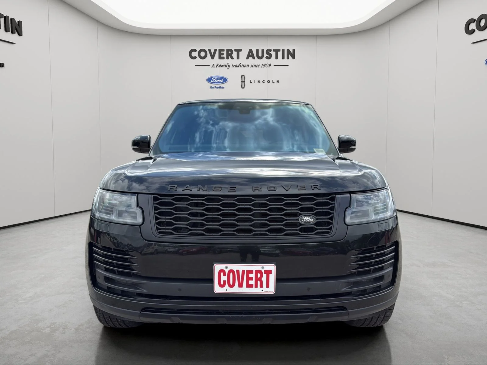 Used 2019  Land Rover 3.0L V6 Supercharged image 5