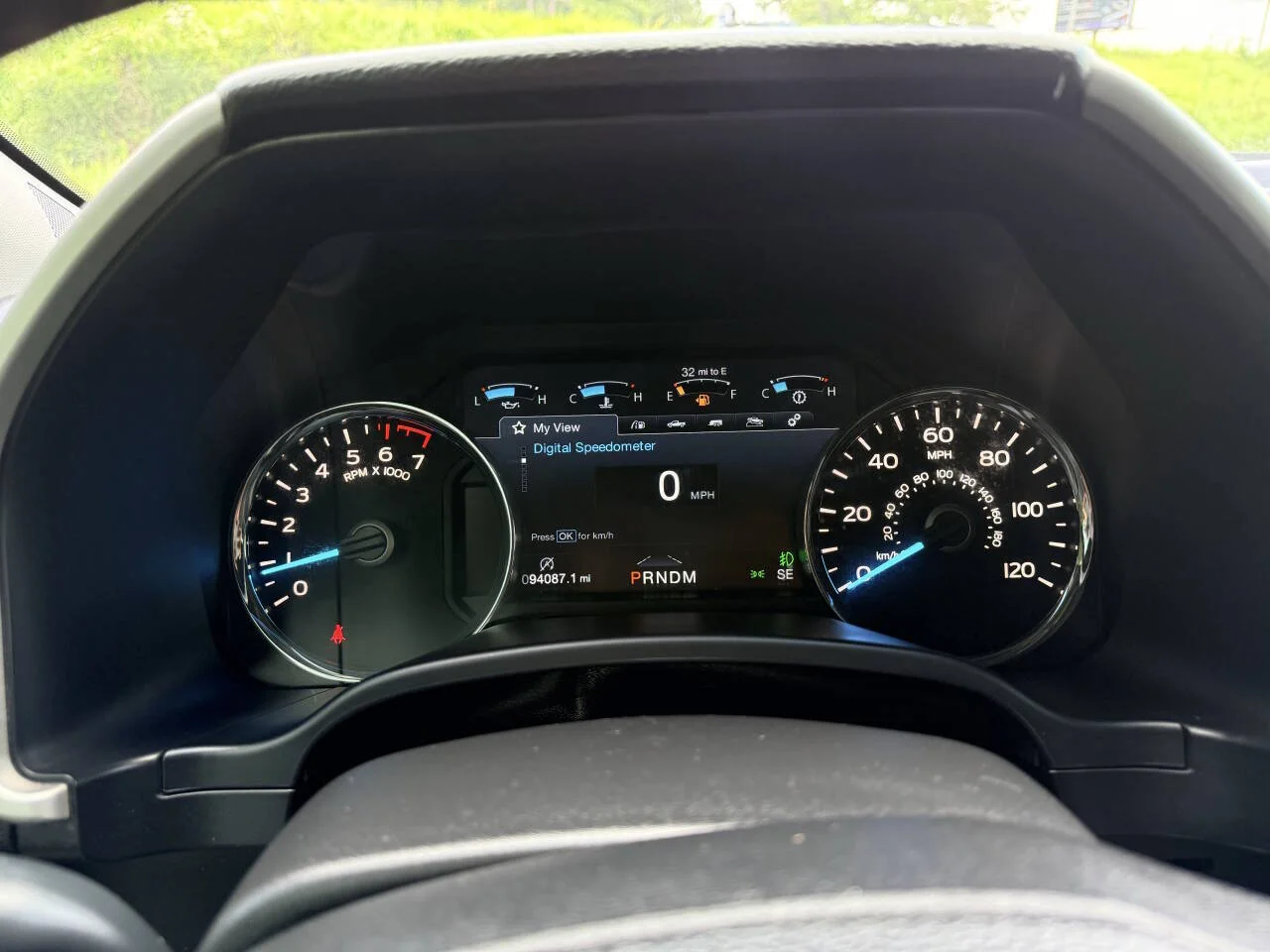 Used 2020 Gray Ford Lariat 4x2 4dr SuperCrew 5.5 ft. SB image 19